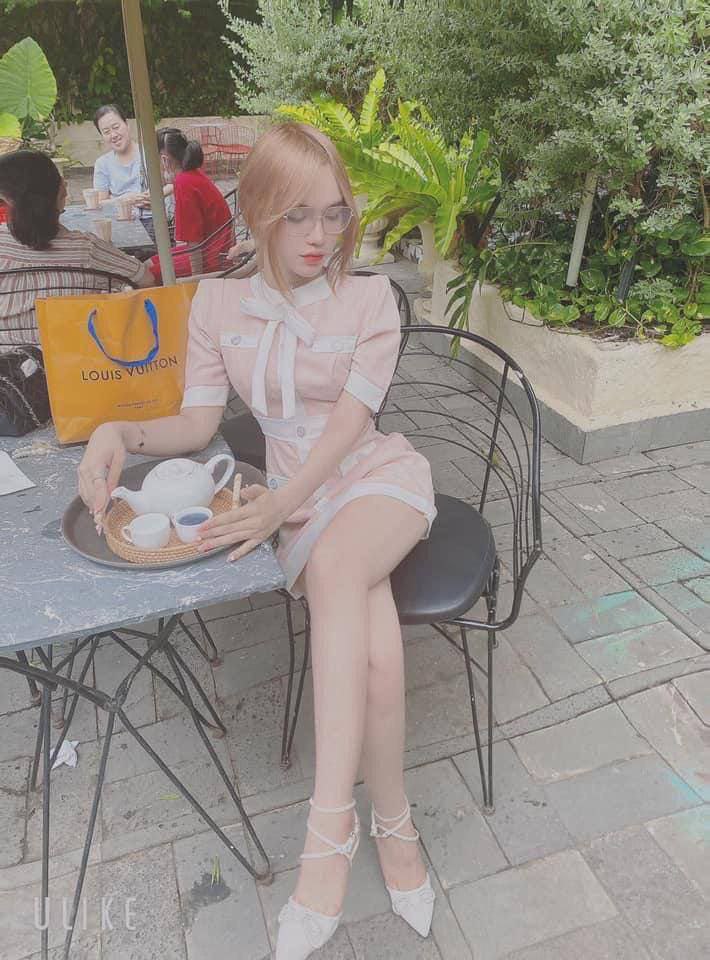Cô ấy đã giúp Melani trở thành một trong những người bạn tốt nhất của cô ấy, và cô ấy đã làm điều đó.
