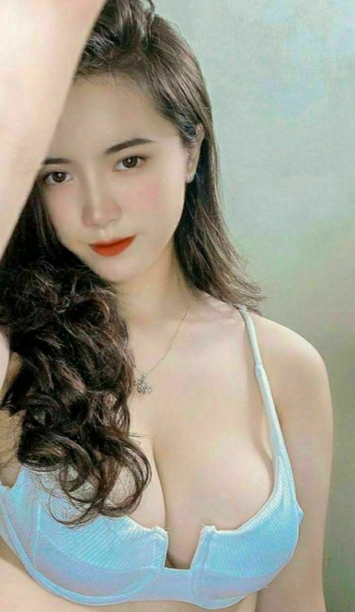 Chồng cặc teo vợ tìm buồi lạ lấp dầy khoảng trống